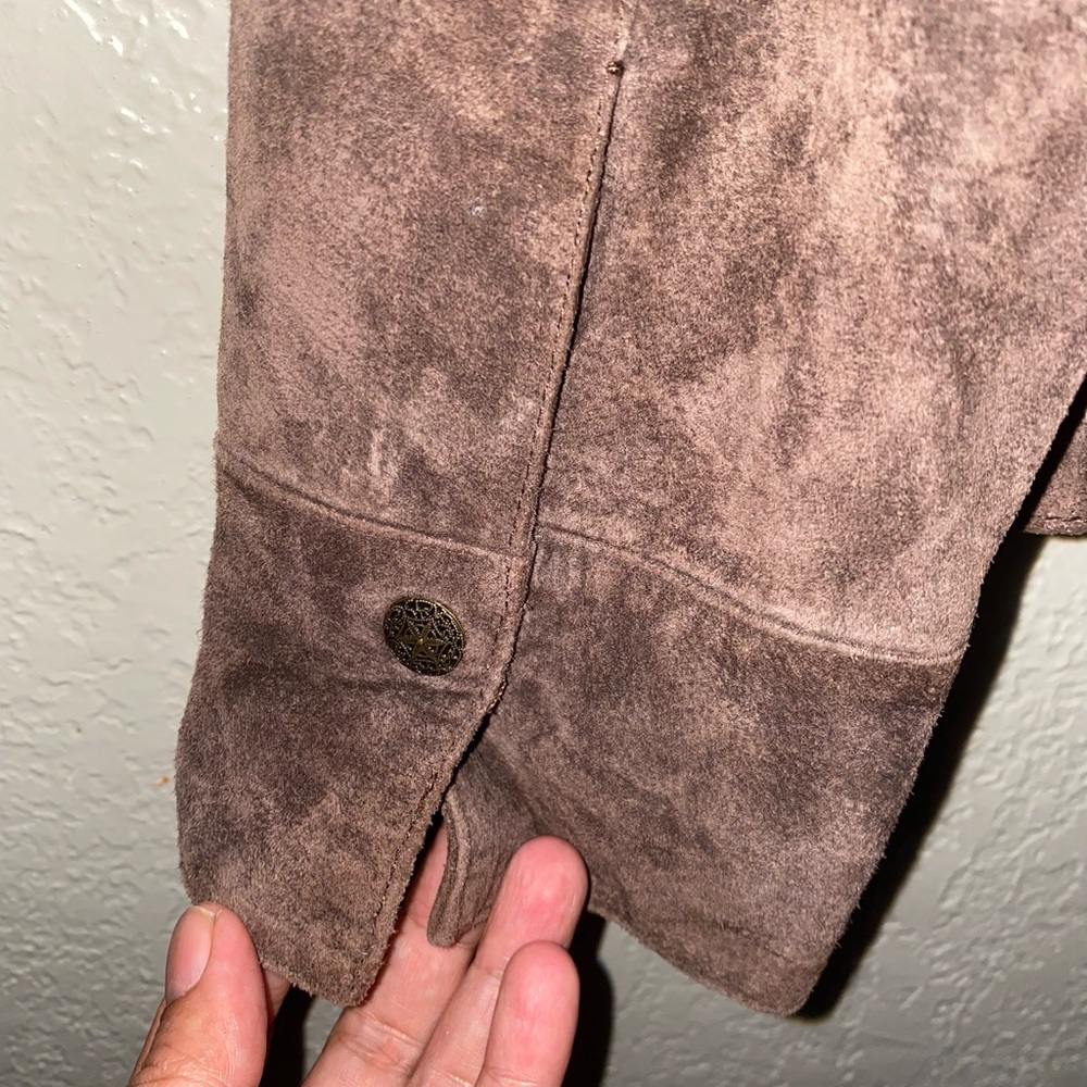 A.M.I. Leather Suede Jacket. Large . Long Sleeve. Fully Lined.Tan brown Color - Picture 7 of 7